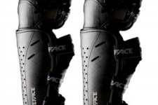 RaceFace Rally DH Leg Combi 2010
