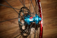FireEye Excelerant + DMR Wheelset Front