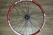 FireEye Excelerant + Hub Wheelset Rear